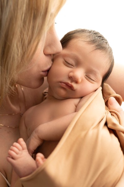 58-2022-12-20-Newborn-Bianca-4214