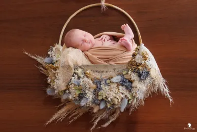 newborn-neonato-amaca-beige-naturale-sud-sicilia.webp