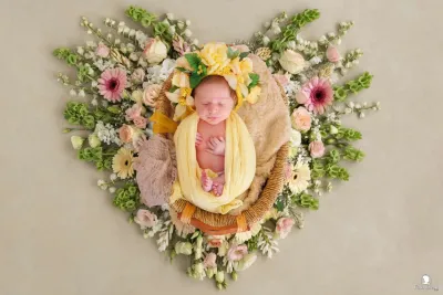 newborn-neonato-posa-avvolta-toni-caldi-agrigento.webp